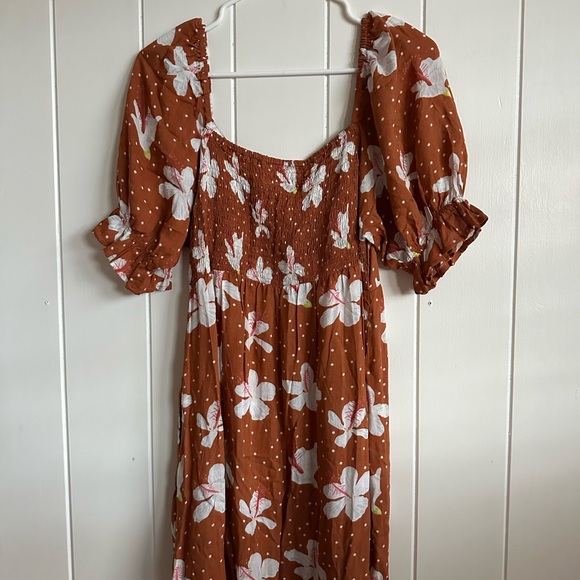 Alohiwai Brown White Hibiscus Maxi Dress - Picture 5 of 5